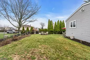 40 Highfield Ln, Nutley, NJ 07110 - Photo 29