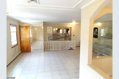 400 Myrtle Ave #2, Garwood, NJ 07027 - Photo 3