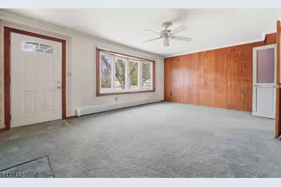 808 Charles Rd, Lopatcong Township, NJ 08865 - Photo 9