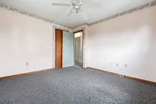 808 Charles Rd, Lopatcong Township, NJ 08865 - Photo 19