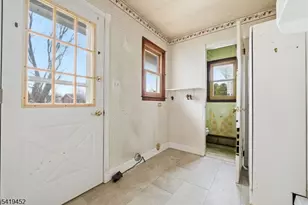 808 Charles Rd, Lopatcong Township, NJ 08865 - Photo 17