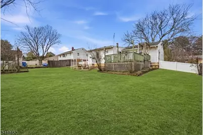 808 Charles Rd, Lopatcong Township, NJ 08865 - Photo 27