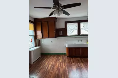 2074 Stowe St, Union Township, NJ 07083 - Photo 5