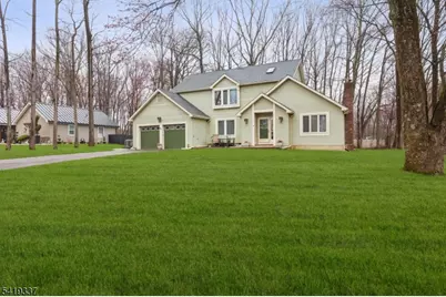 2 Grenoble Ct, Old Bridge Township, NJ 07747 - Photo 1