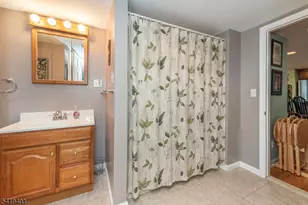 77 Eldora Rd, Parsippany, NJ 07054 - Photo 9