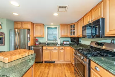 77 Eldora Rd, Parsippany, NJ 07054 - Photo 7