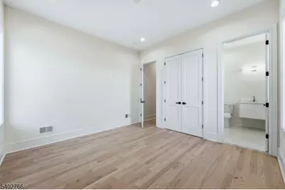 30 Grand Ter, Livingston, NJ 07039 - Photo 39