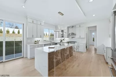 30 Grand Ter, Livingston, NJ 07039 - Photo 17