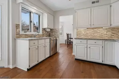 9 Klara Ct, Madison, NJ 07940 - Photo 7