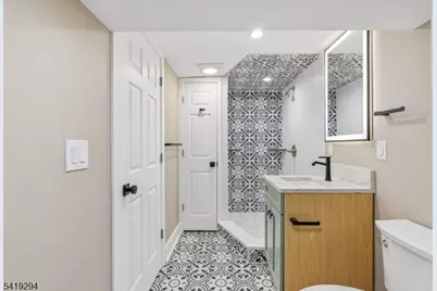 49 Park Ave #1, Madison, NJ 07940 - Photo 19