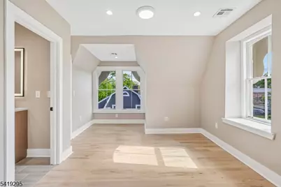 49 Park Ave #2, Madison, NJ 07940 - Photo 17