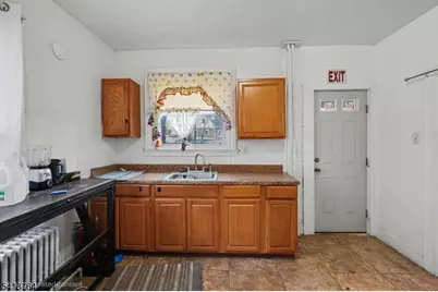 458 Fairview Ave, Orange, NJ 07050 - Photo 9