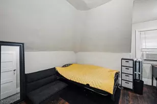 458 Fairview Ave, Orange, NJ 07050 - Photo 37