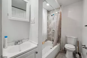 458 Fairview Ave, Orange, NJ 07050 - Photo 17