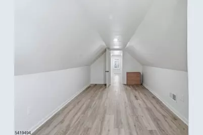 64 Willoughby St, Newark, NJ 07112 - Photo 19