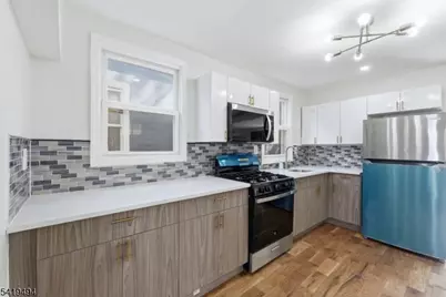 64 Willoughby St, Newark, NJ 07112 - Photo 7