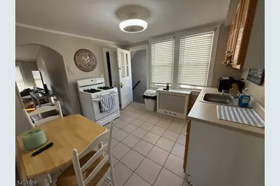 22 Lincoln Ave 2nd Floor, Little Falls Township, NJ 07424 - Photo 5