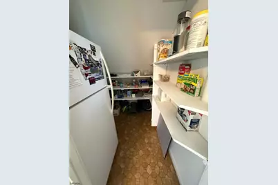 22 Lincoln Ave 2nd Floor, Little Falls Township, NJ 07424 - Photo 9