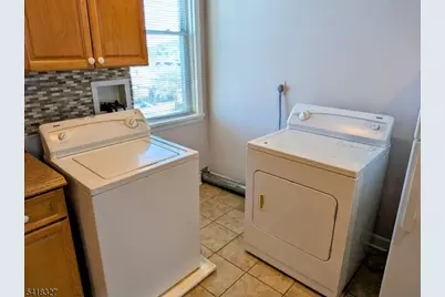 239 Union Blvd, Totowa, NJ 07512 - Photo 9