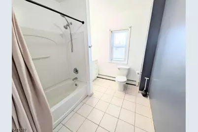 239 Union Blvd, Totowa, NJ 07512 - Photo 9