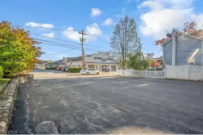 101 Belvidere Ave, Washington Boro, NJ 07882 - Photo 5