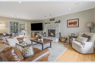 7 Militia Rd, Readington, NJ 08889 - Photo 3