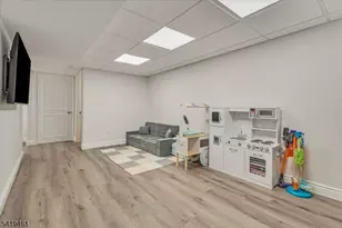 27 Prospect Ave, Pequannock Township, NJ 07444 - Photo 19