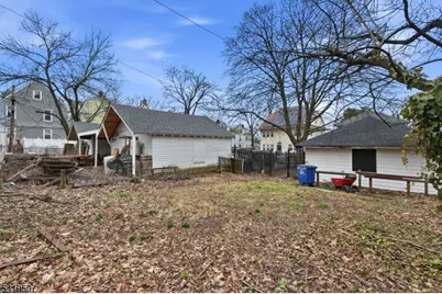 106 Freeman Ave, East Orange, NJ 07018 - Photo 41