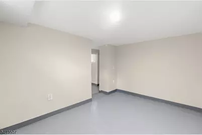 106 Freeman Ave, East Orange, NJ 07018 - Photo 33