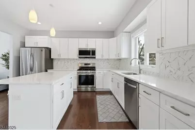 2 Linden Ave, Lincoln Park, NJ 07035 - Photo 9