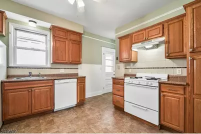 68 North St, Unit #2, Madison, NJ 07940 - Photo 5