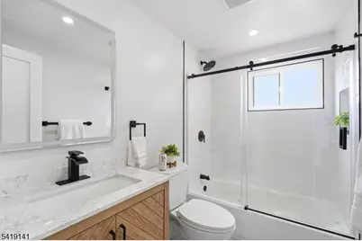 317 Ledden Ter, South Plainfield, NJ 07080 - Photo 31