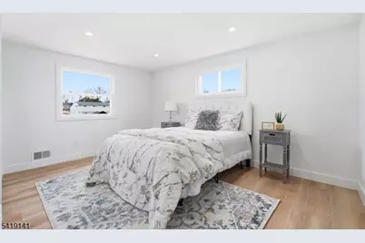 317 Ledden Ter, South Plainfield, NJ 07080 - Photo 21