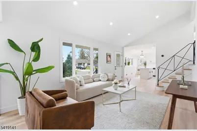 317 Ledden Ter, South Plainfield, NJ 07080 - Photo 7