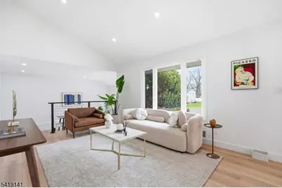 317 Ledden Ter, South Plainfield, NJ 07080 - Photo 9