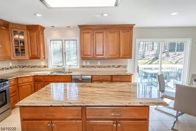 43 Wilkeshire Blvd, Randolph Township, NJ 07869 - Photo 11