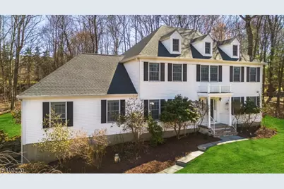 43 Wilkeshire Blvd, Randolph Township, NJ 07869 - Photo 3