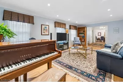 77 Hansell Rd, New Providence, NJ 07974 - Photo 5