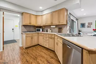 77 Hansell Rd, New Providence, NJ 07974 - Photo 13