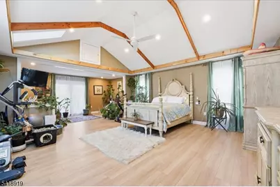 9 Harvard Ter, West Orange Township, NJ 07052 - Photo 9