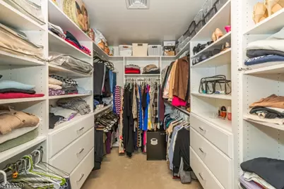 19 Caryn Place, Fairfield, NJ 07004 - Photo 21