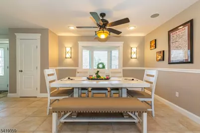 19 Caryn Place, Fairfield, NJ 07004 - Photo 15