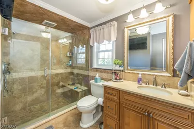 19 Caryn Place, Fairfield, NJ 07004 - Photo 19