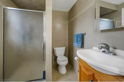 3 Page Pl, Livingston, NJ 07039 - Photo 27