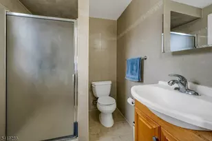 3 Page Pl, Livingston, NJ 07039 - Photo 27