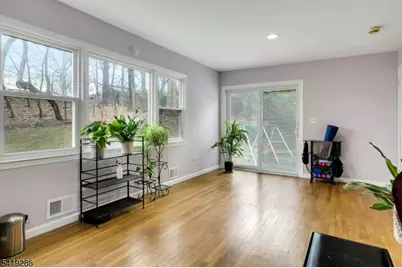 3 Page Pl, Livingston, NJ 07039 - Photo 11