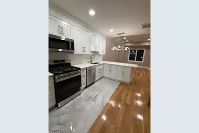 13 Brook St, Belleville, NJ 07109 - Photo 5