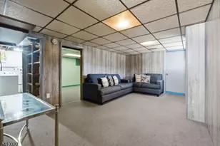 116 Rafkind Rd, Bloomingdale, NJ 07403 - Photo 33