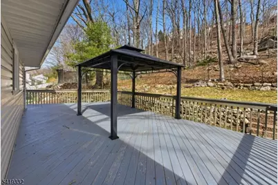 116 Rafkind Rd, Bloomingdale, NJ 07403 - Photo 41