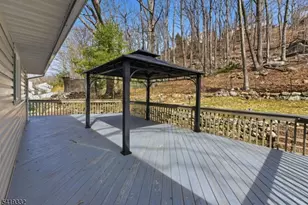 116 Rafkind Rd, Bloomingdale, NJ 07403 - Photo 41